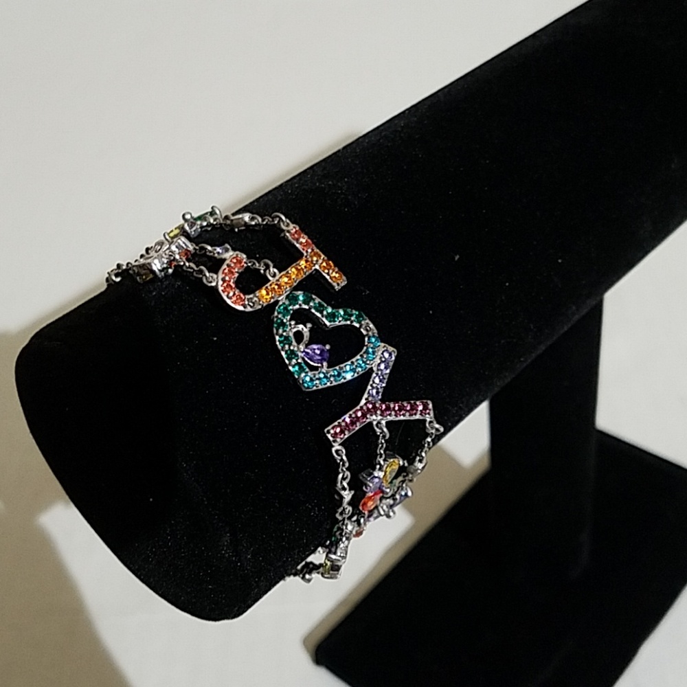 STS Karis Joy bracelet 4p2